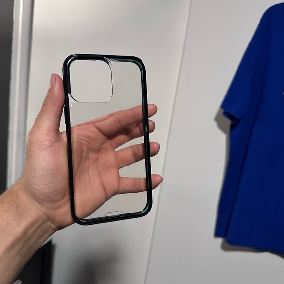 Mous iPhone 14 pro max clear case - Picture 4 of 7